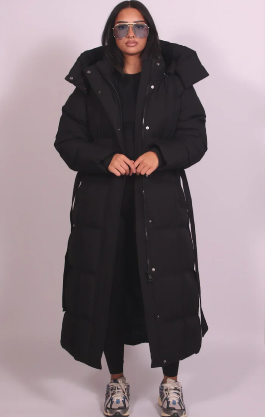 Carmen™ - Abrigo acolchado largo con cinturón